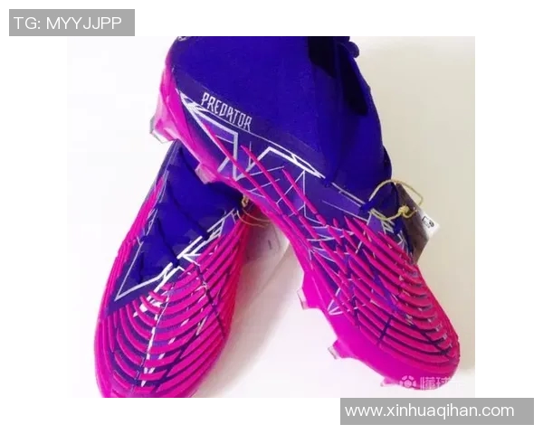 欧冠限定GX足球鞋配色与球星亮相引领场上风潮